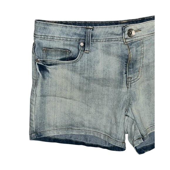 a.n.a Womens Light Wash Denim Shorts Size 14/32 With Stretch Cotton Blend & Clas - Picture 2 of 5